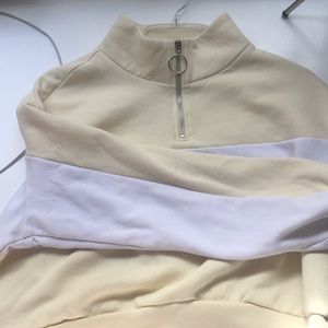 Cropped half zip up